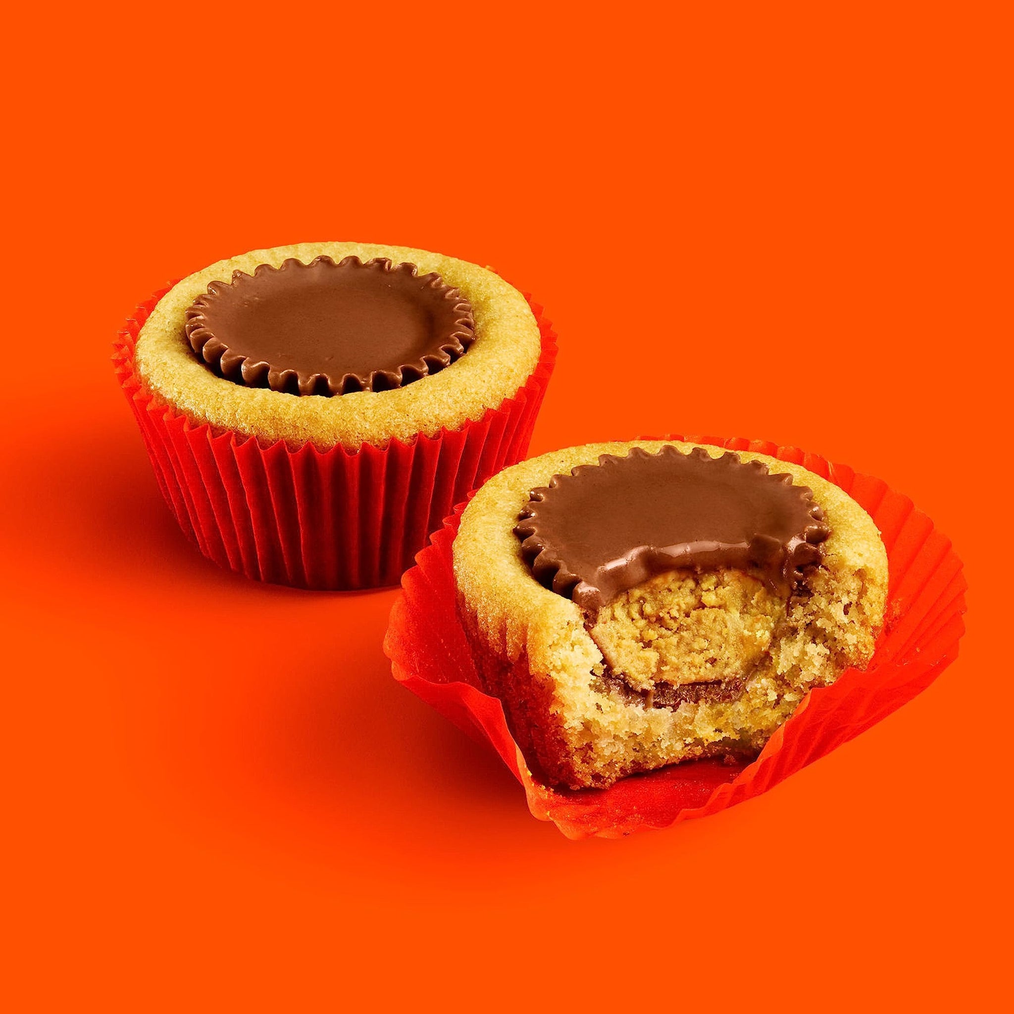 Crunchy Peanut Butter Miniature Cups - Individually Wrapped Milk Chocolate Candy Rees Mini Crunchy Cups Bulk - 2 Pounds 85380