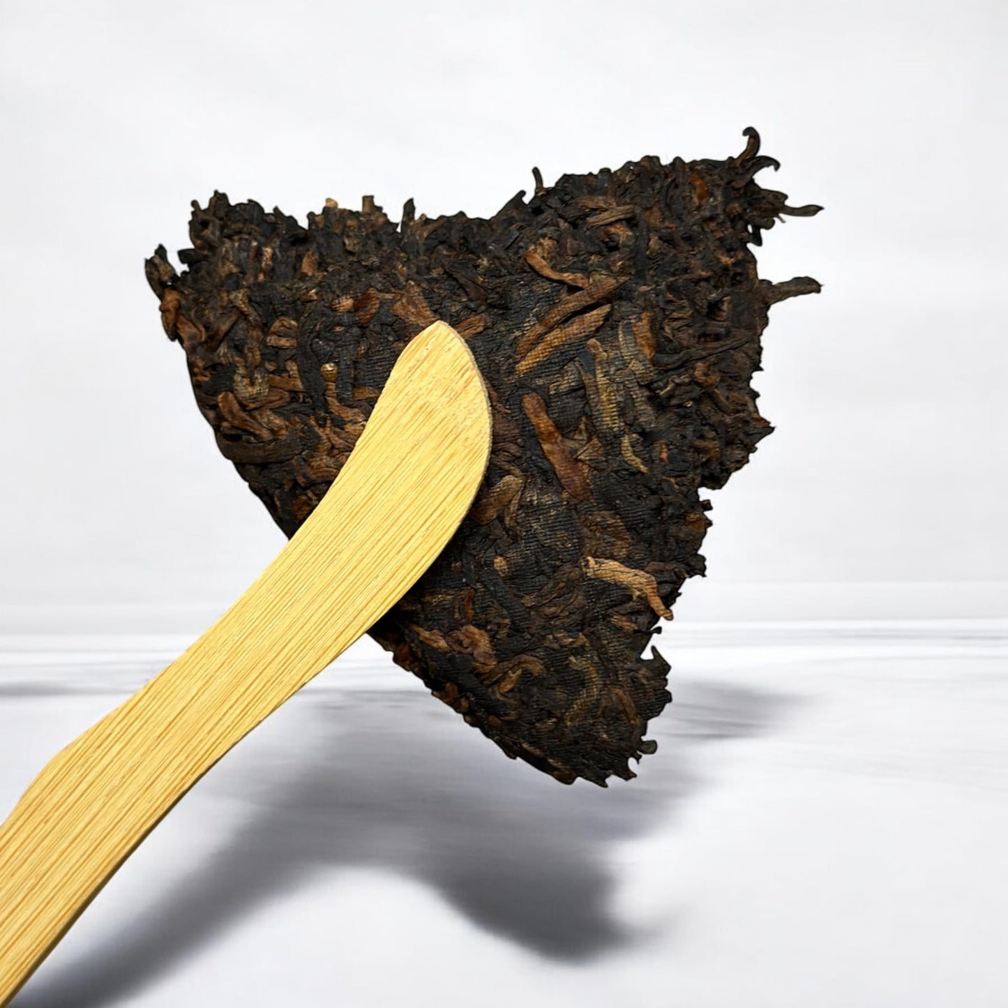 Golden Sip 2019 Shu Puer Ripe Tea Cake Puerh Cooked Tea 367g