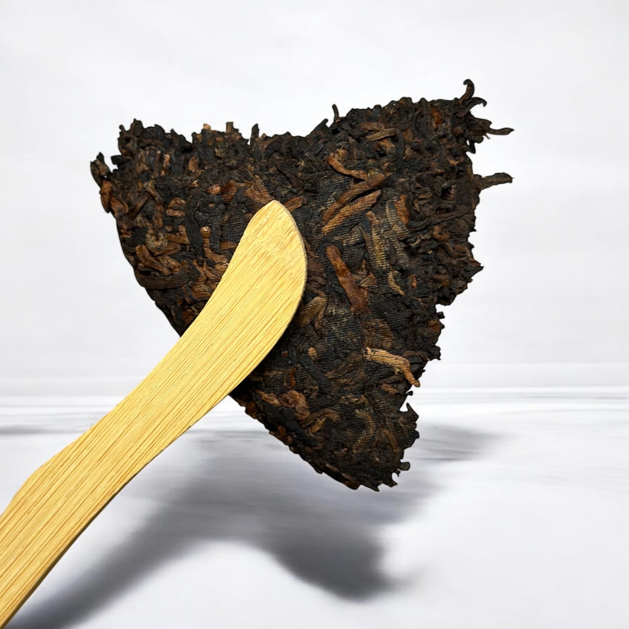 Golden Sip 2019 Shu Puer Ripe Tea Cake Puerh Cooked Tea 367g