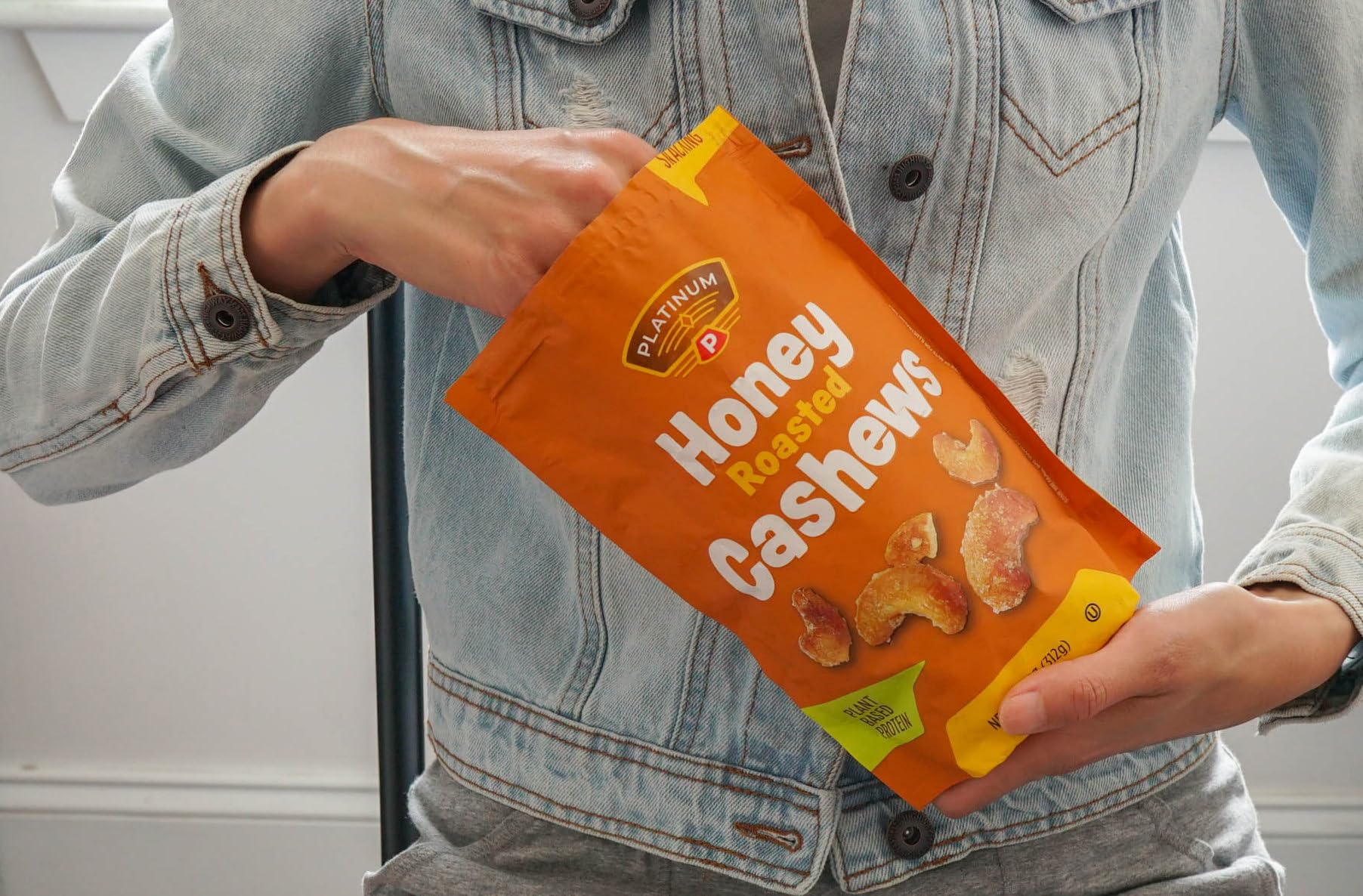 Platinum - Honey Roasted Cashews 11 oz Resealable Pouch | Flavored Cashew Nuts | Sweet Roasted & Tasty Gourmet Nut | Snack on the Go, Work, School |