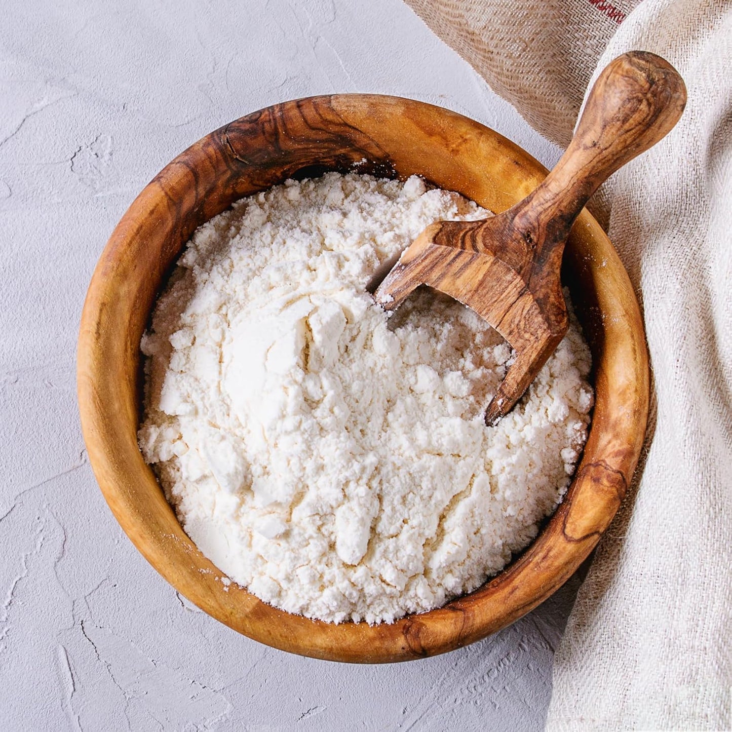 Unpretentious Pastry Flour, Non-GMO, Great For Flaky Pastries, Pies, Muffins, Biscuits (2 Pound)