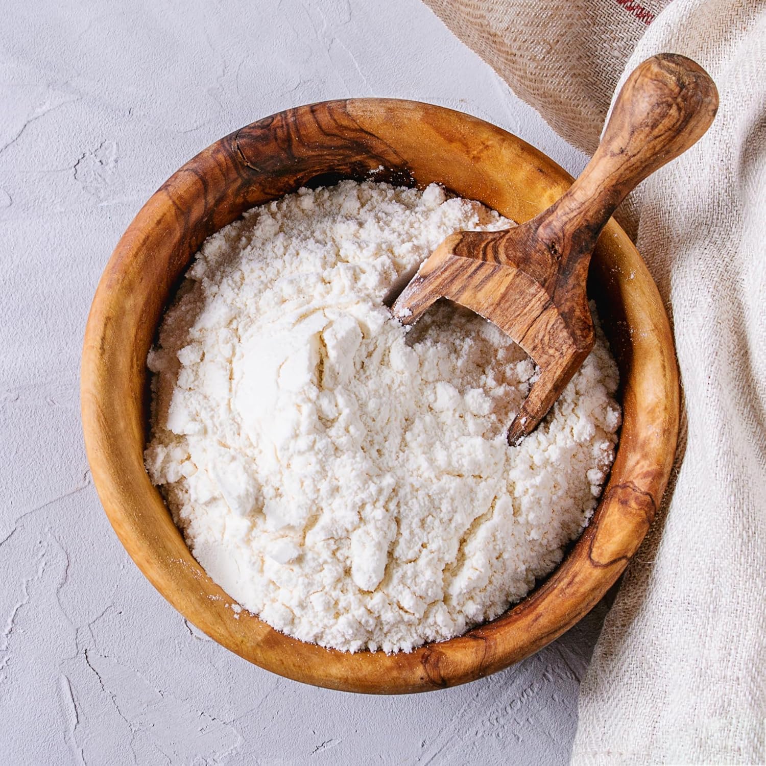 Unpretentious Pastry Flour, Non-GMO, Great For Flaky Pastries, Pies, Muffins, Biscuits (2 Pound)