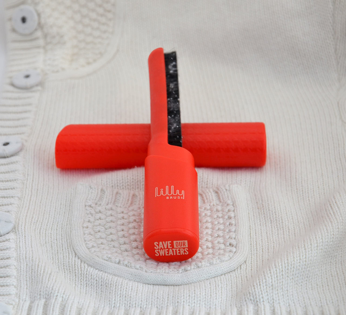 Lilly Brush Save Our Sweaters Fabric Pill Remover & Lint Brush. ONLY for 100% Cashmere, Cotton, Wool, & Silk! Do NOT use on Polyester, Nylon, or