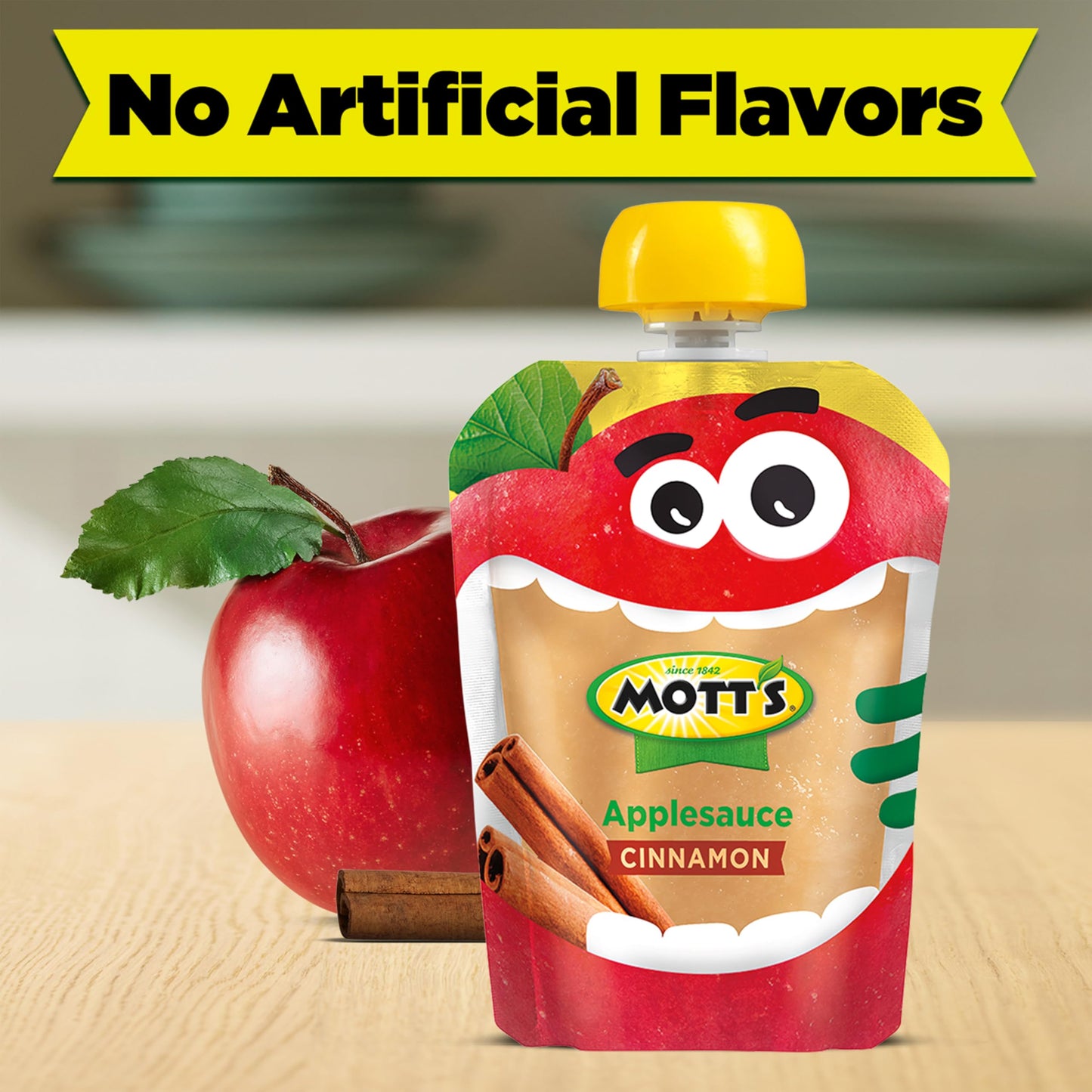 Mott's Cinnamon Applesauce, 3.2 oz clear pouches, 12 count