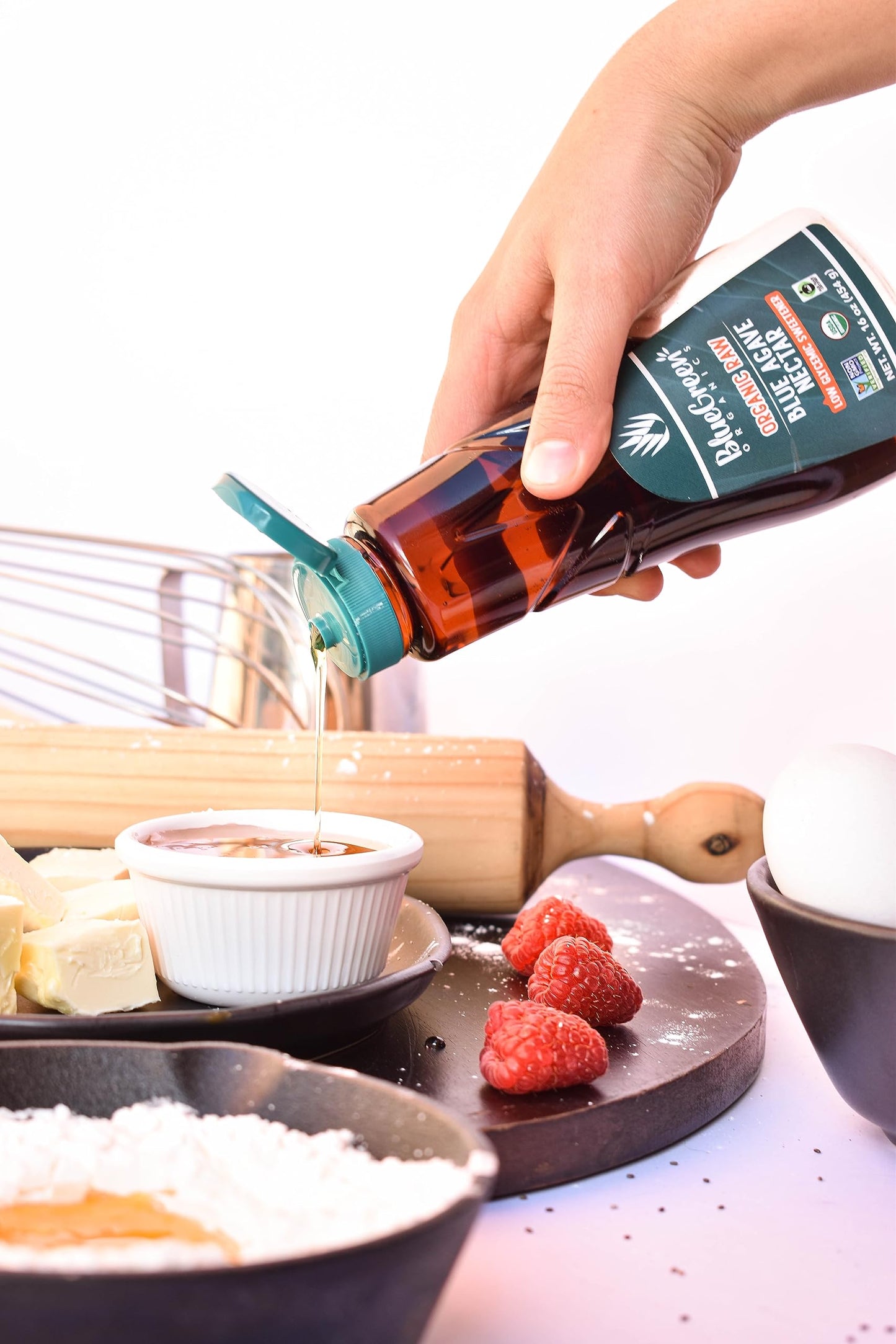BLUE GREEN ORGANICS Raw Blue Agave Nectar - 16 oz Organic Natural Sweetener - Low Glycemic & Non-GMO Squeeze Bottle