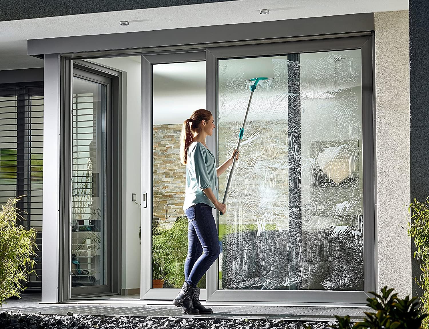 Leifheit 28 cm Window Wiper Powerslide with 4 m Aluminium Telescopic Handle