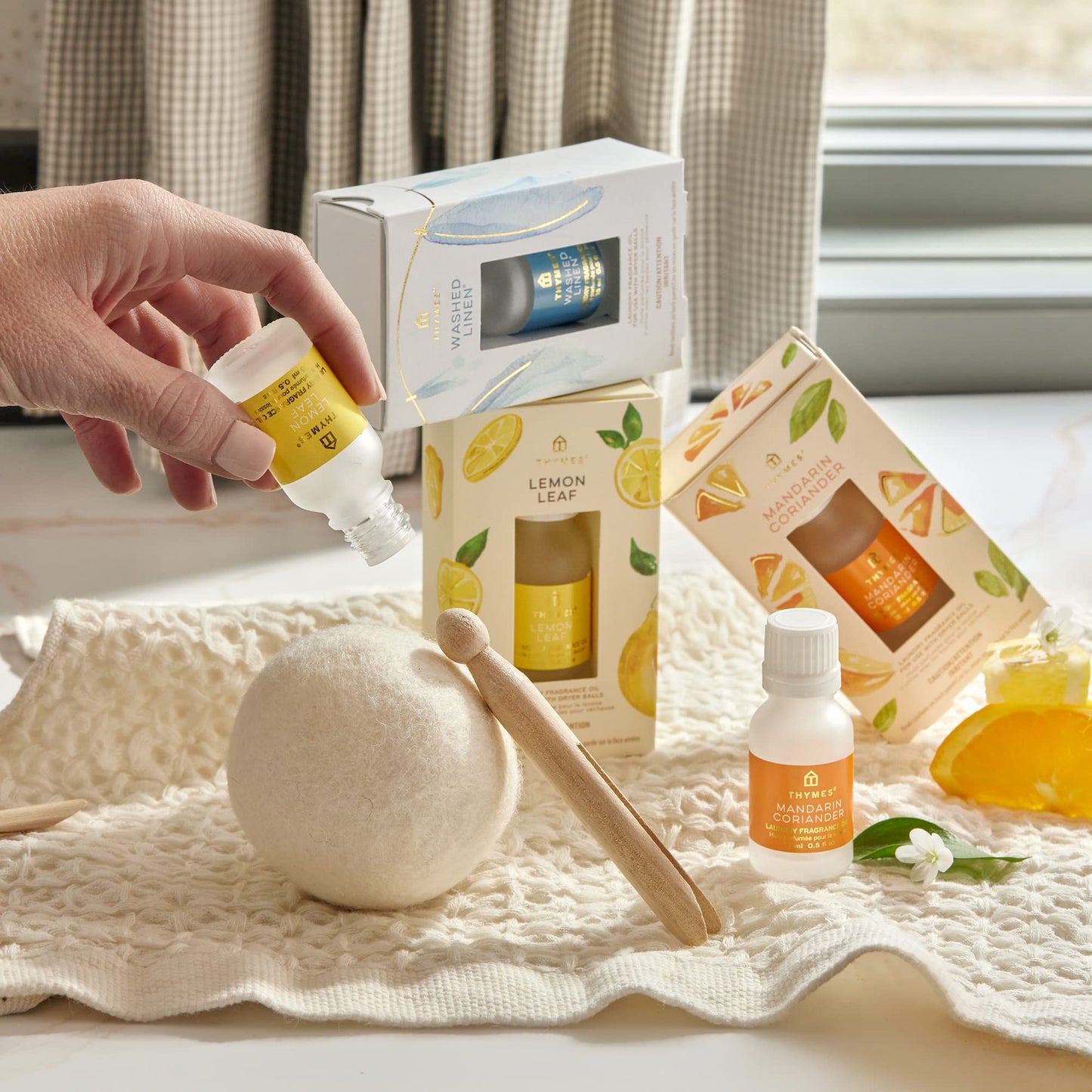 Thymes Wool Dryer Balls Set - Includes 3 Wool Laundry Balls + 1 Scented Laundry Fragrance Oil for Dryer - Eliminate Wrinkles, Static & Lint (Washed