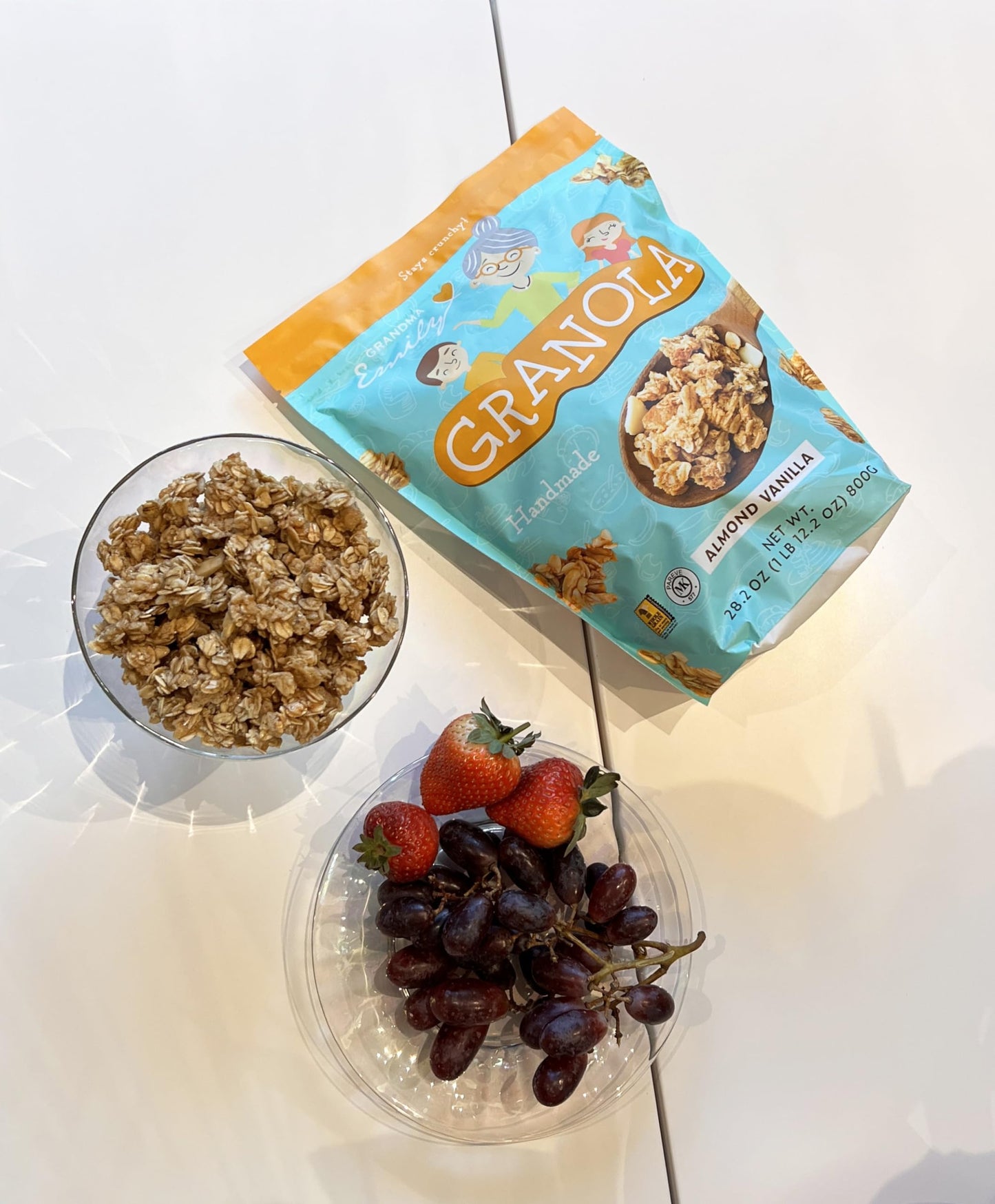 Grandma Emily Almond Vanilla Super Crunch Granola Cereal - 28 oz, Oats, Brown Sugar, Almonds, Puffed Rice