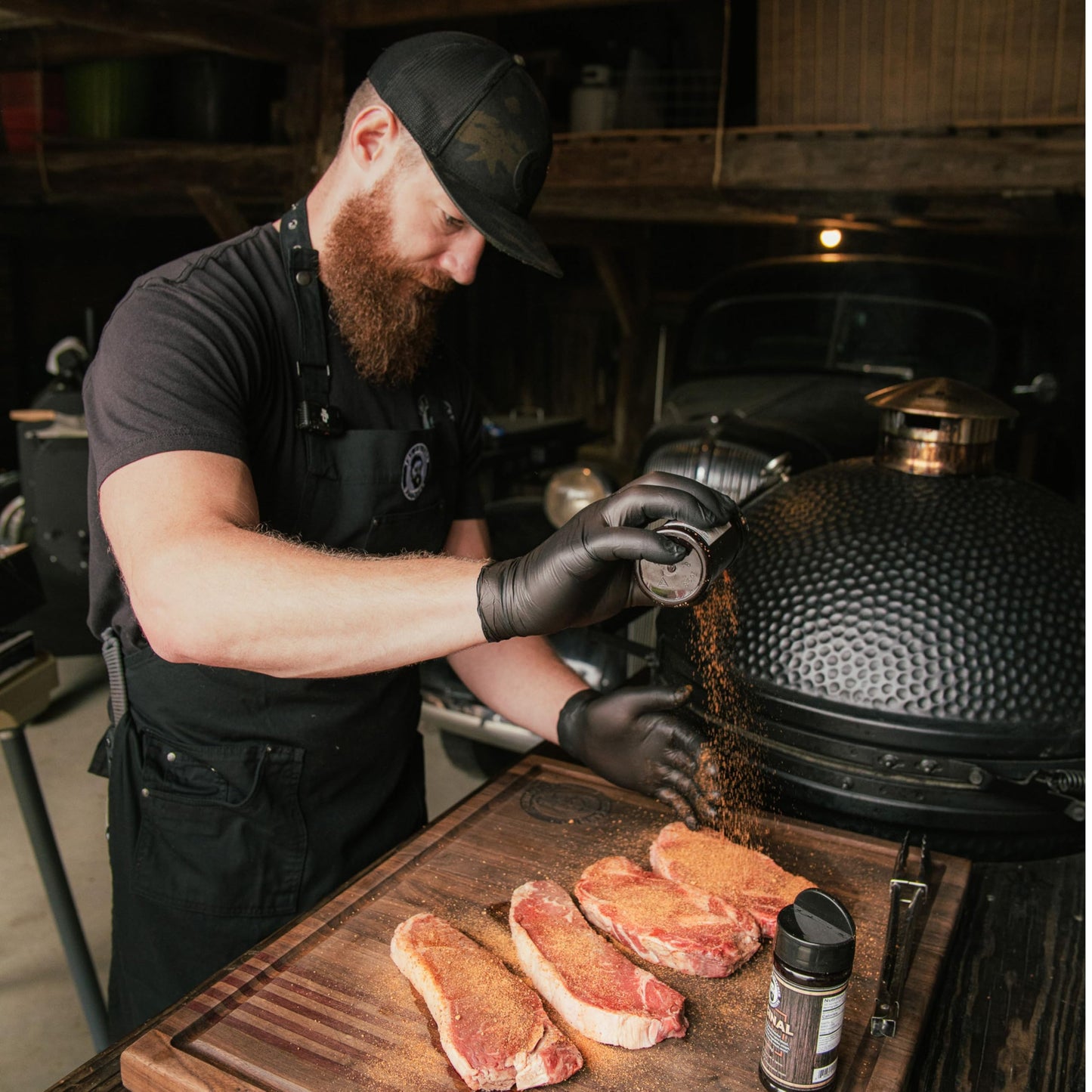 Bearded Butchers Black Blend Seasoning, 9.5 oz Large Shaker - Coffee & Molasses Flavor for Steaks, Brisket, Burgers, Roasts, Game Meats - Gluten-Free