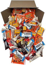 BULK CHOCOLATE CANDY BAR MIX - 5 LB of Individually Wrapped Milk Chocolate Bars, Includes Kit Kat, Reese's Peanut Butter Cups, Milk Duds, Reese's