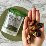 NOW Foods, Nuts About Berries™, Delicious Blend of Raw Almonds, Raisins, Cranberries, Walnuts, Cashews, Blueberries, Cherries and Pumpkin Seeds