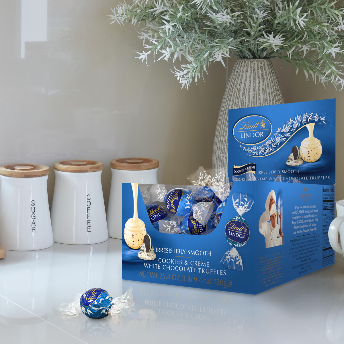 Lindt LINDOR Cookies & Creme White Chocolate Candy Truffles, 25.4 oz, 60 Ct