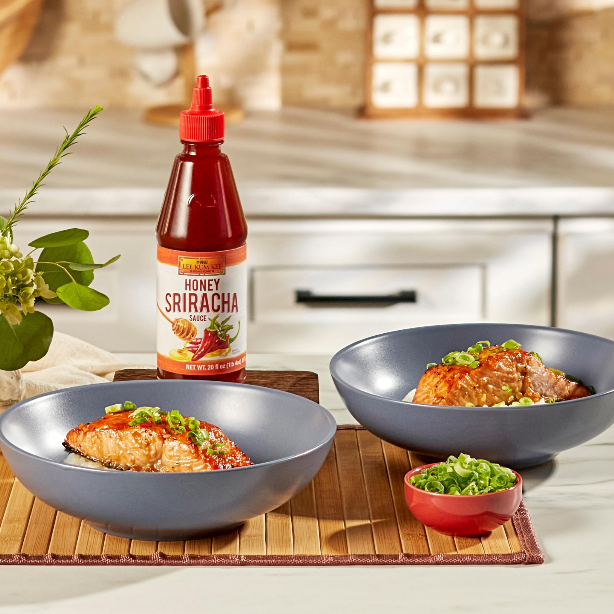 Lee Kum Kee Honey Sriracha Sauce (20 oz - 2 Pack), Sweet and Spicy Flavor, Perfect for Marinades, Dips, Glazes, Stir-Fry, Drizzles, Sauces, Burgers