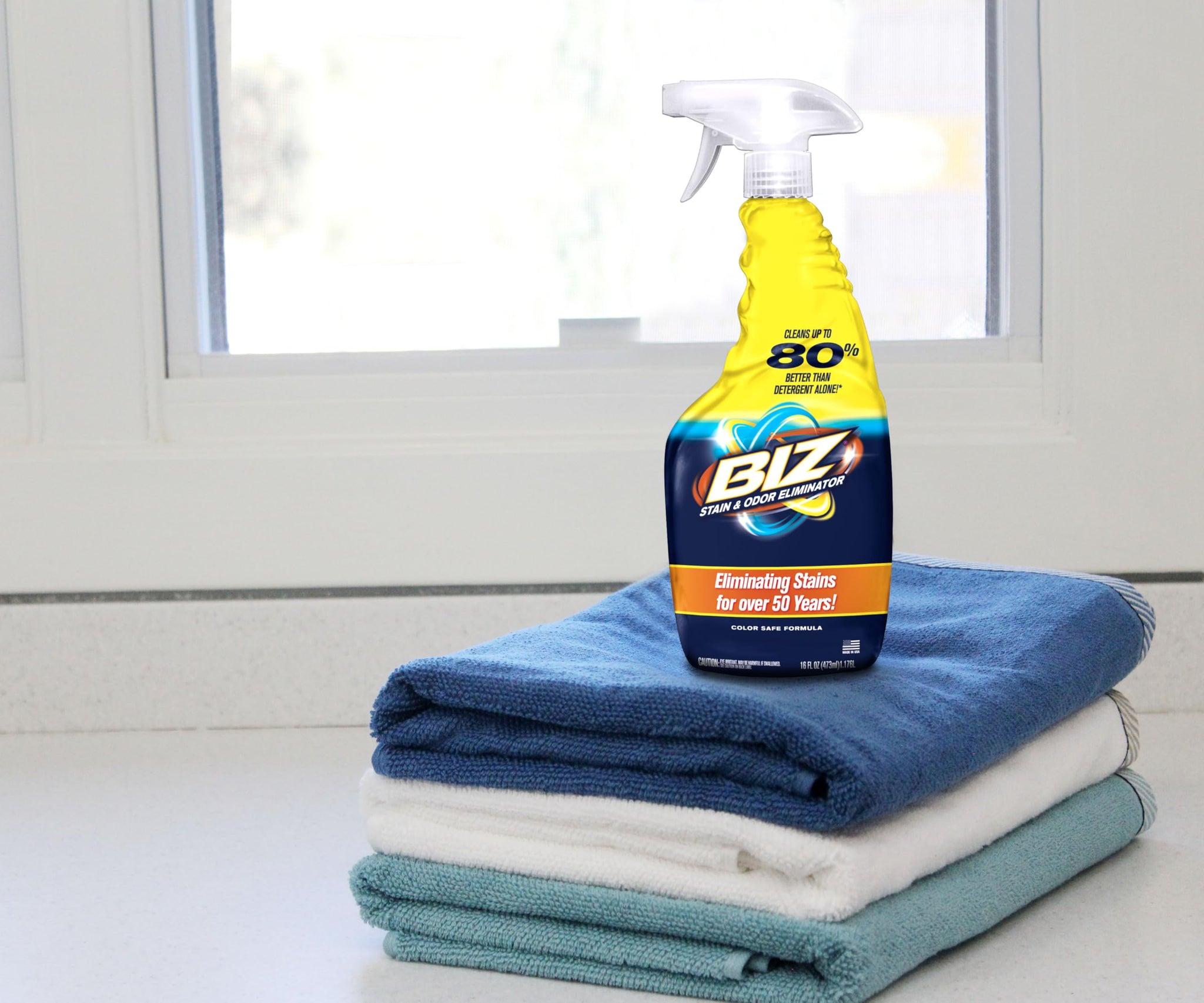 Biz Laundry Stain Remover Pre-Treat Spray, 16 oz Bottles (Pack of 4), Powerful Stain-Fighting Formula for Everyday Laundry