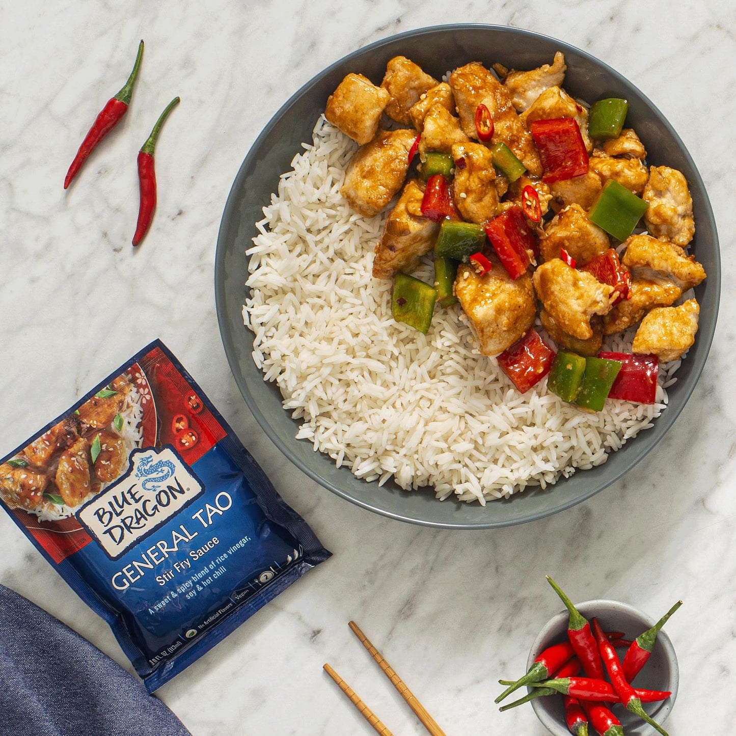 Blue Dragon General Tao Stir Fry Sauce - 3.8oz Pouch (Pack of 1)- Sweet & Spicy Rice Vinegar, Soy & Hot Chili Based Sauce for General Tso-Style Dishes