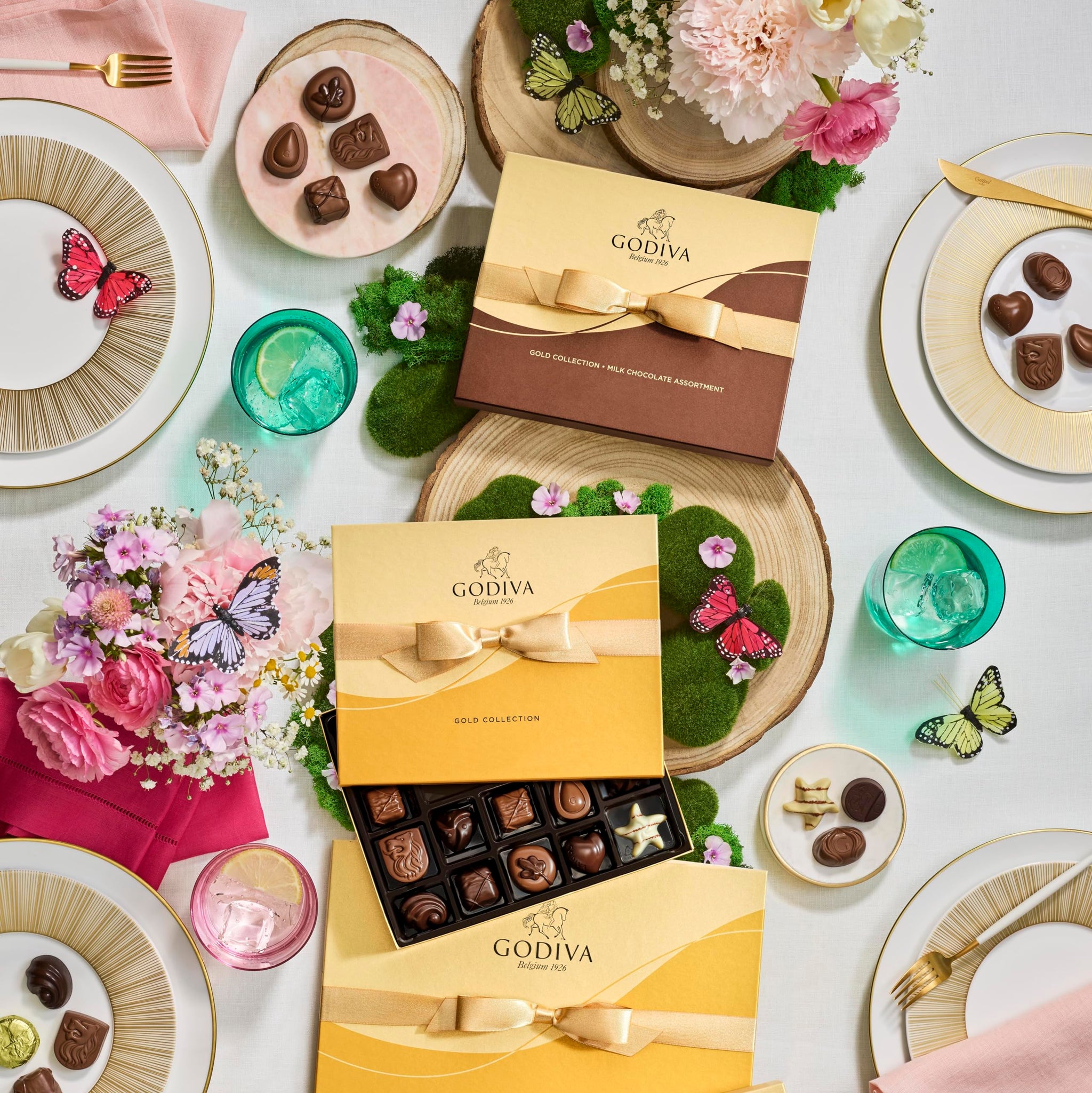 Godiva Chocolatier Limited Edition Goldmark Celebrations Assorted Cake Inspired Chocolate Gift Box, for Birthday, Thank You, Anniversary