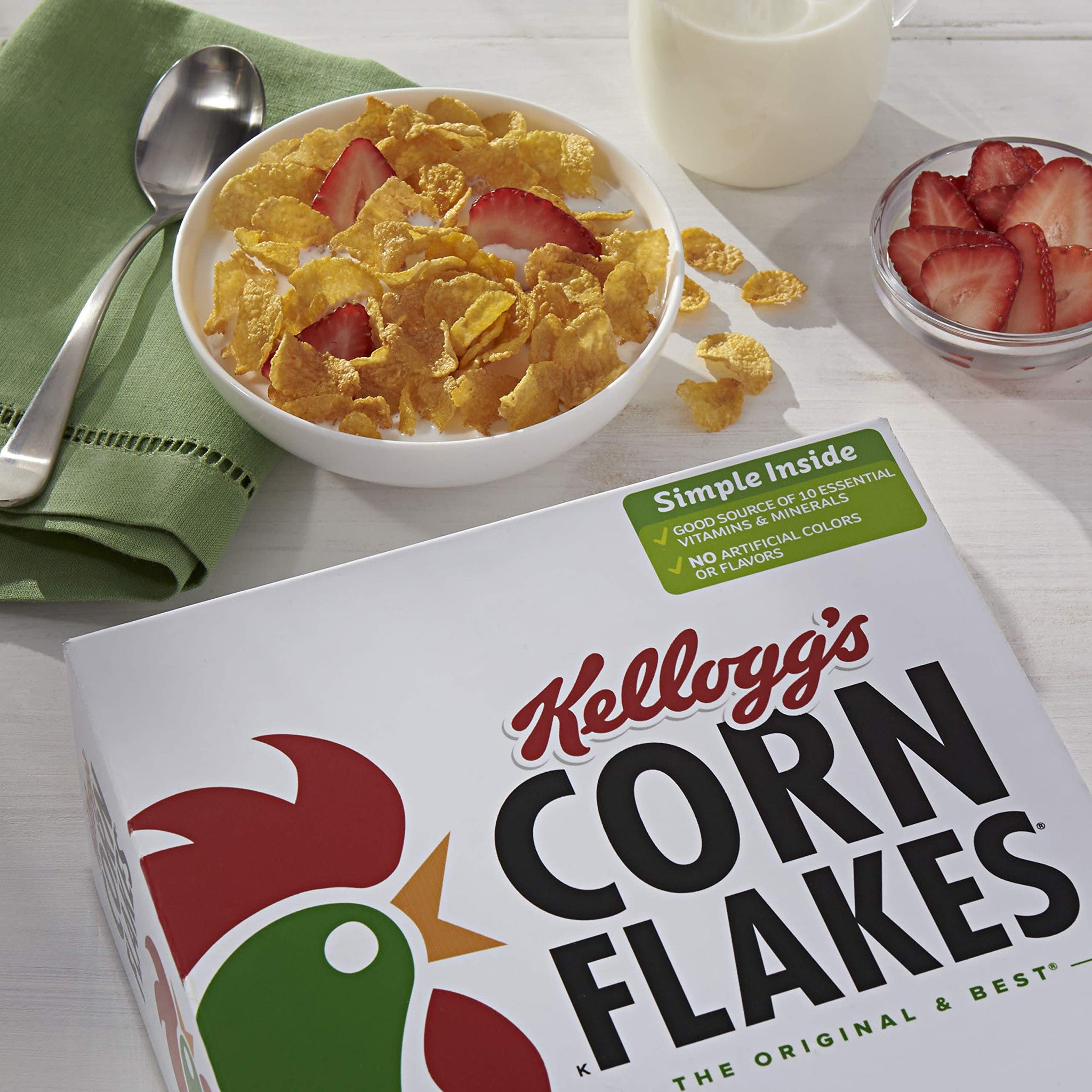 Kellogg's Corn Flakes Breakfast Cereal, 8 Vitamins and Minerals, Healthy Snacks, Original, 36oz Box (2 Bags)