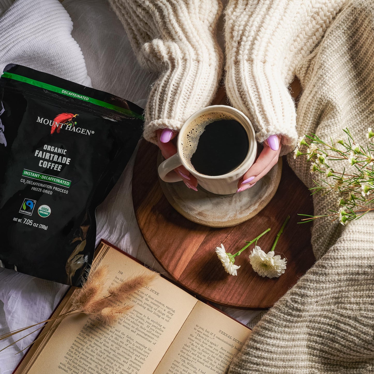Mount Hagen 7.05oz Organic Freeze Dried Instant Decaf Coffee | Made From Organic Medium Roast Arabica Beans | Fair-Trade, Eco-friendly Instant