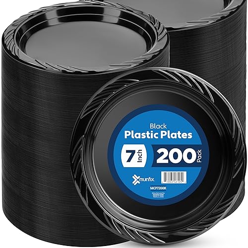 Munfix 200 Black Plastic Plates Set - 7 Inch Disposable Dessert/Salad Plates, Bulk Pack for Party, BBQ, Picnic, Parties, Travel and Events