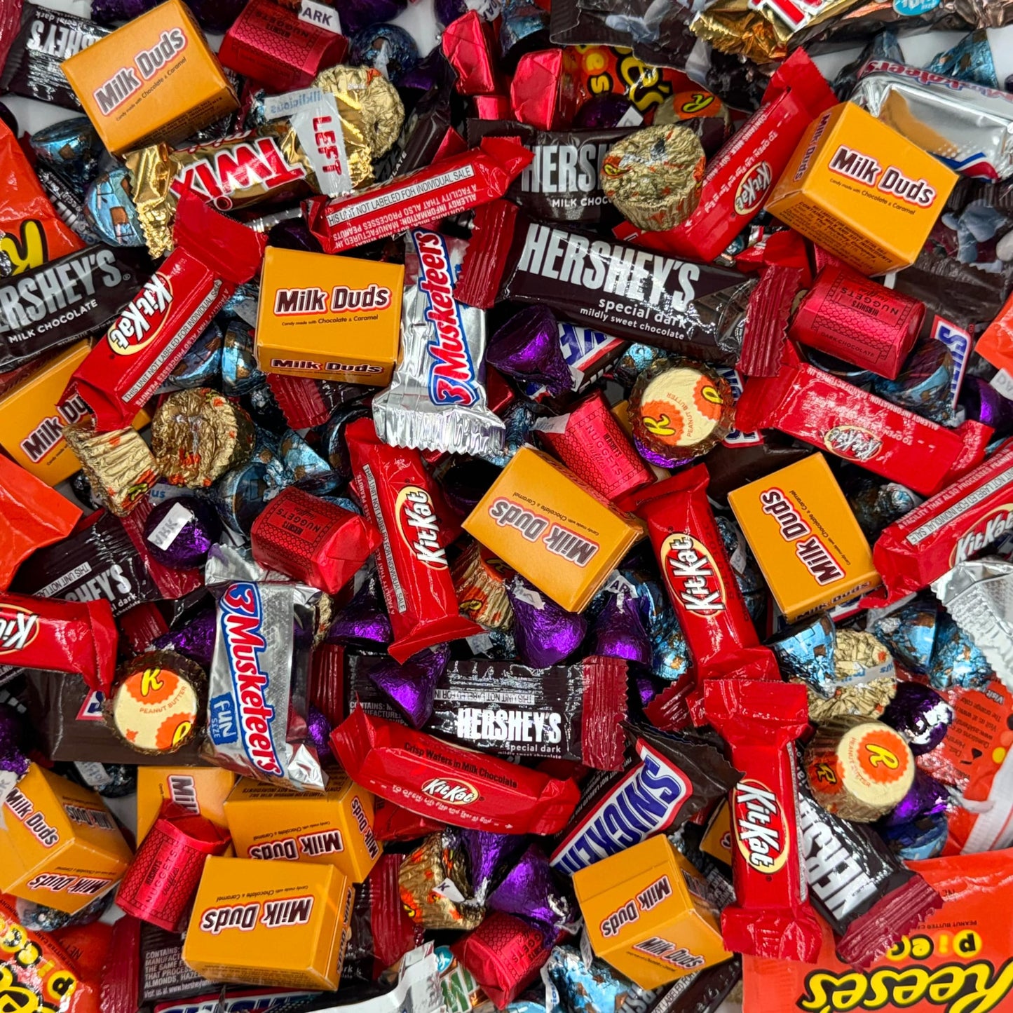 Bulk Chocolate Assortment Variety Pack - Chocolate Candy Variety Pack - 5 lb Bag of Mixed Bulk Chocolate, Milk Chocolate, Dark Chocolate, Bars