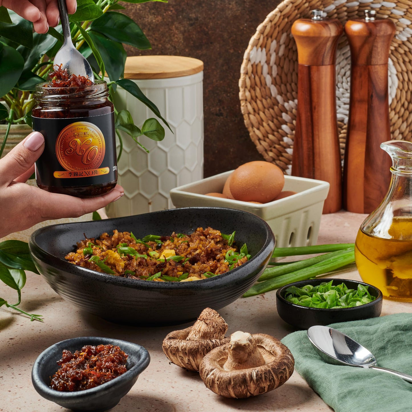 Lee Kum Kee XO Sauce (2.8 Oz - 1 Pack), All-Purpose Condiment, Umami Flavor, Perfect for Stir-Frying, Seafood, Fried Rice, Dim Sum, and Dumplings