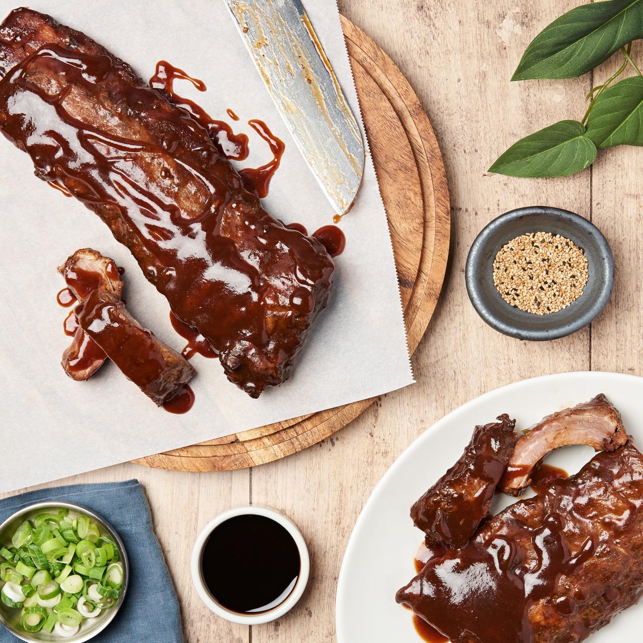 Lee Kum Kee Mushroom Flavored Dark Soy Sauce (16.9 oz - 1 Pack) | Vegan | Umami | Perfect for Drizzling, Dipping, Braising, Stir-Frying, & Marinades