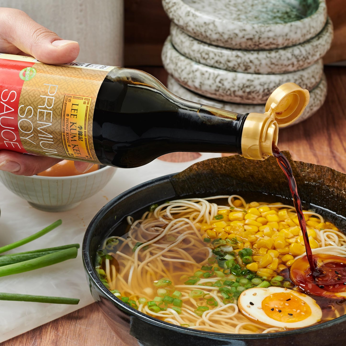 Lee Kum Kee Premuim Soy Sauce (16.9 oz - 1 Pack), No Added Preservatives, Rich Umami Flavor, All-Purpose Seasoning, Perfect for Marinades, Stir-Fry