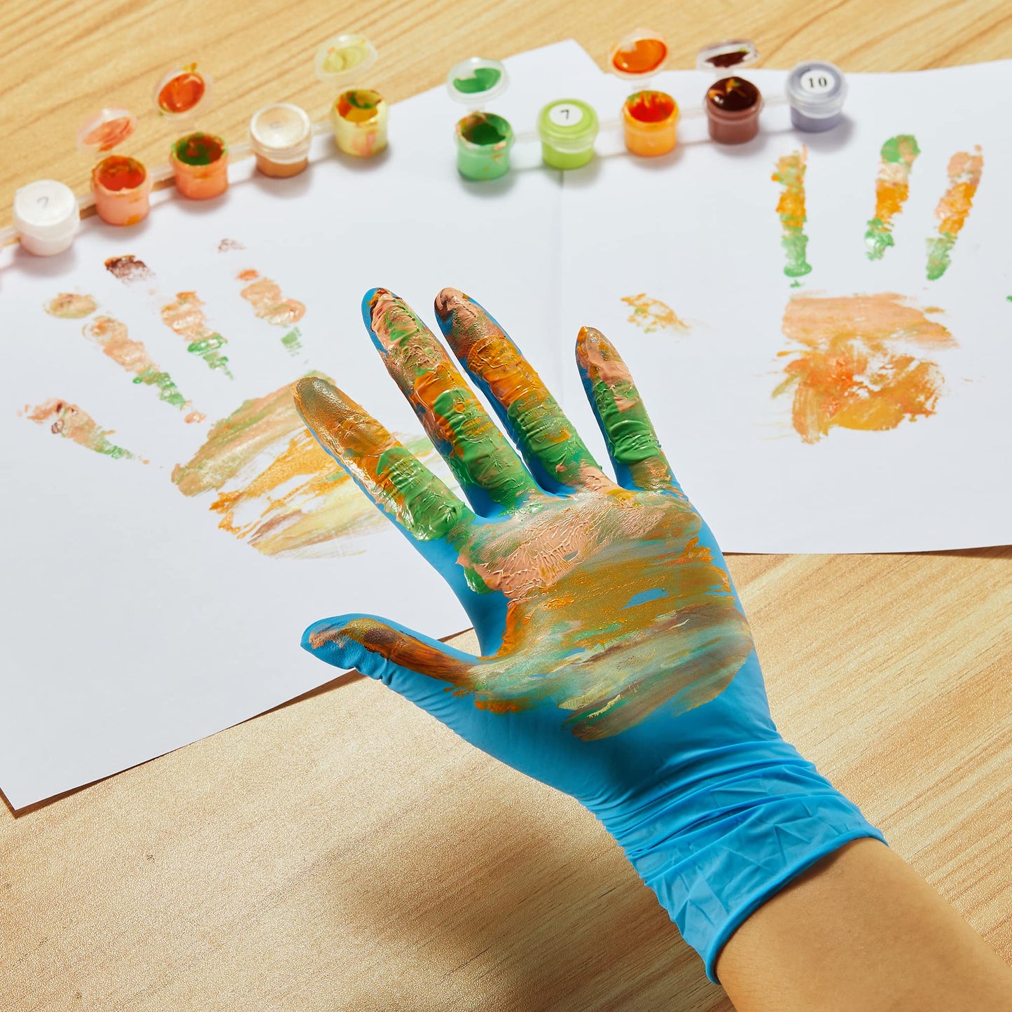 Nitrile Gloves Kids Gloves Disposable, Nitrile Gloves for 4-10 Years - Latex Free, Powder Free - for Halloween Preparation, Crafting, Painting