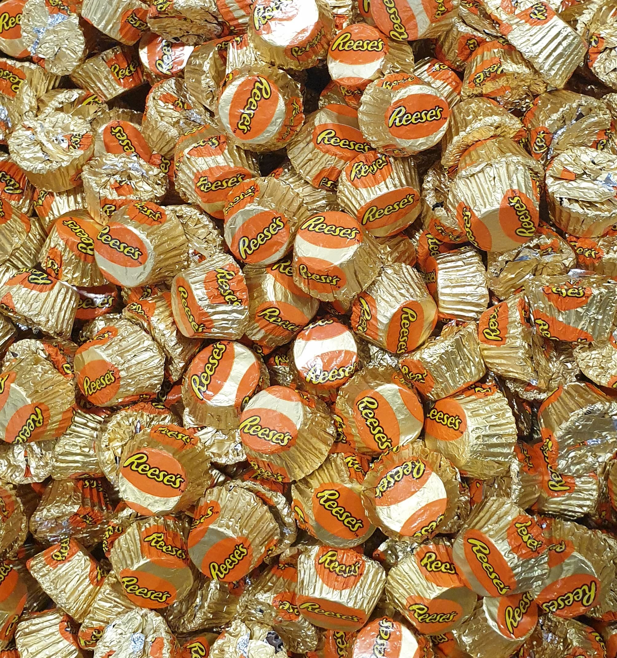 Mini Peanut Butter Cups - 2 Pound Bag - Bulk Chocolate - Individually Wrapped Chocolates - Queen Jax - Reeses Peanut Butter Cups Mini - Miniature