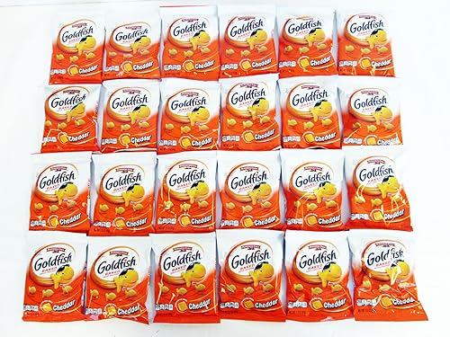 Pepperidge Farm Goldfish Baked Snack Crackers, Cheddar: 24 Packs of 1.5 Oz