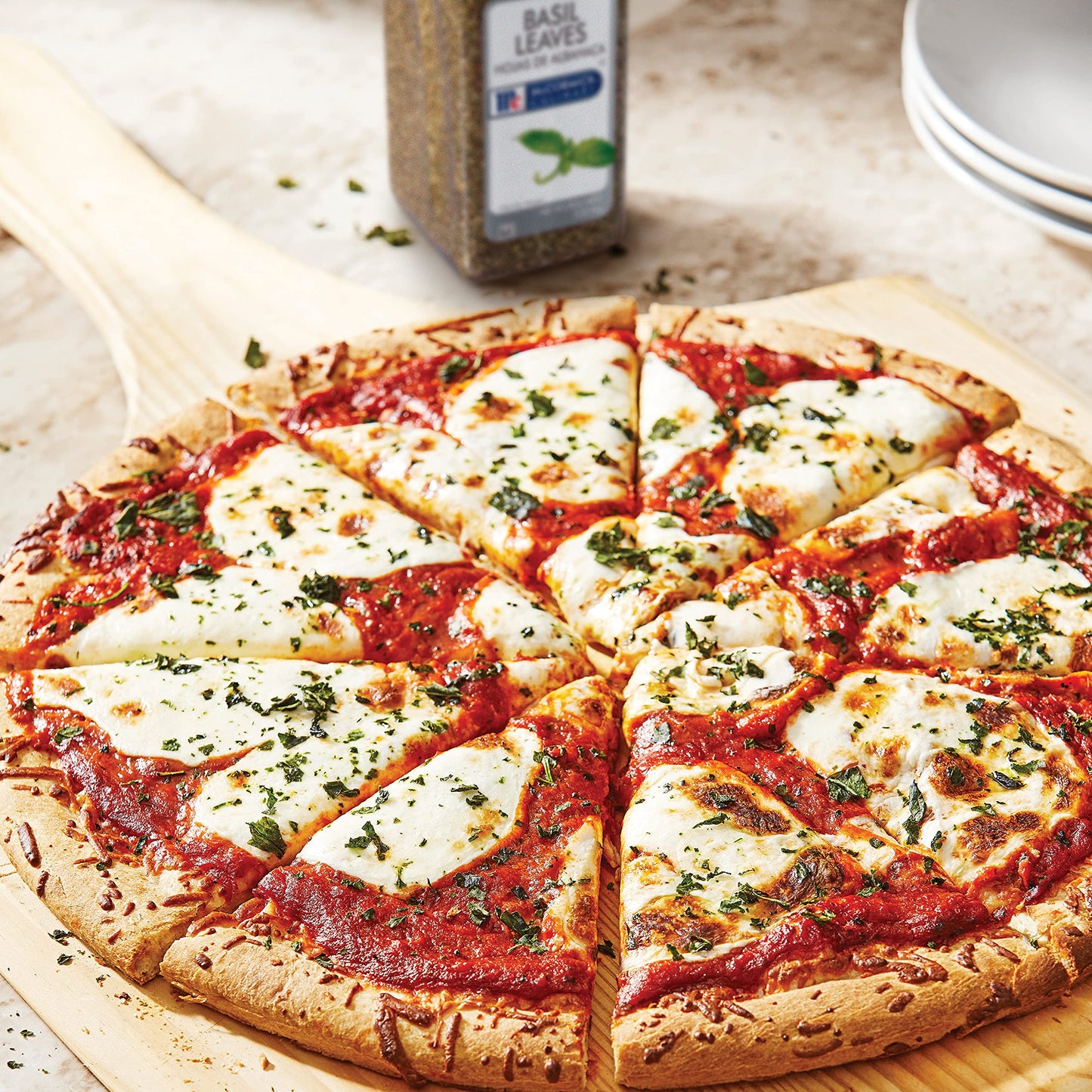 McCormick Culinary Basil Leaves, 5 oz - One 5 Ounce Container of Dried Basil Seasoning with Authentic, Fresh Flavor, Pairs Well with Pasta, Pizzas