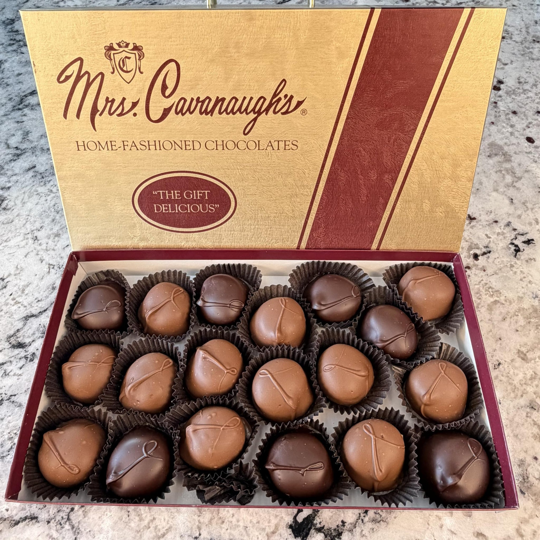 Mrs. Cavanaugh's 1 lb Raspberry Lemonade Cream Milk Chocolate
