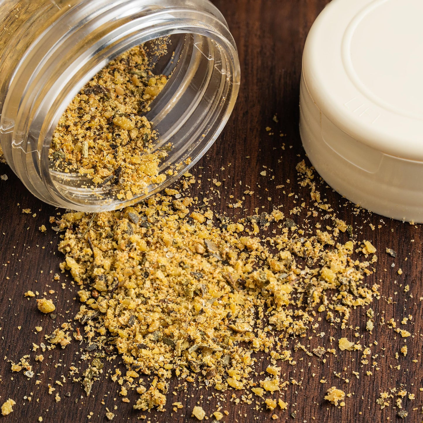 Dan-O's Cheesoning Seasoning, 2.6 oz Bottle, 2 Pack, All Purpose Seasoning for Pizza, Popcorn, Chicken, Bread and More, Sugar Free, Zero Calorie