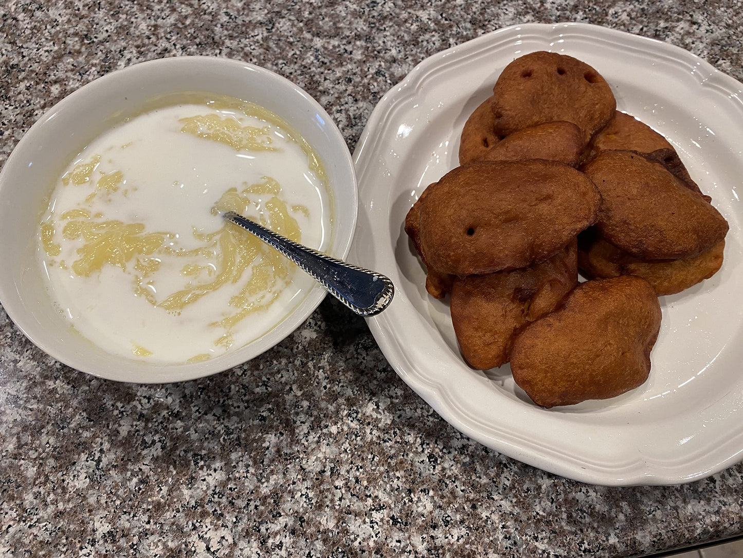 Layo Creations Honey Beans Flour with Spices (Akara Oloyin)/Beans/Honey Beans/Oloyin/Akara/Olele/Akara/Bean cake