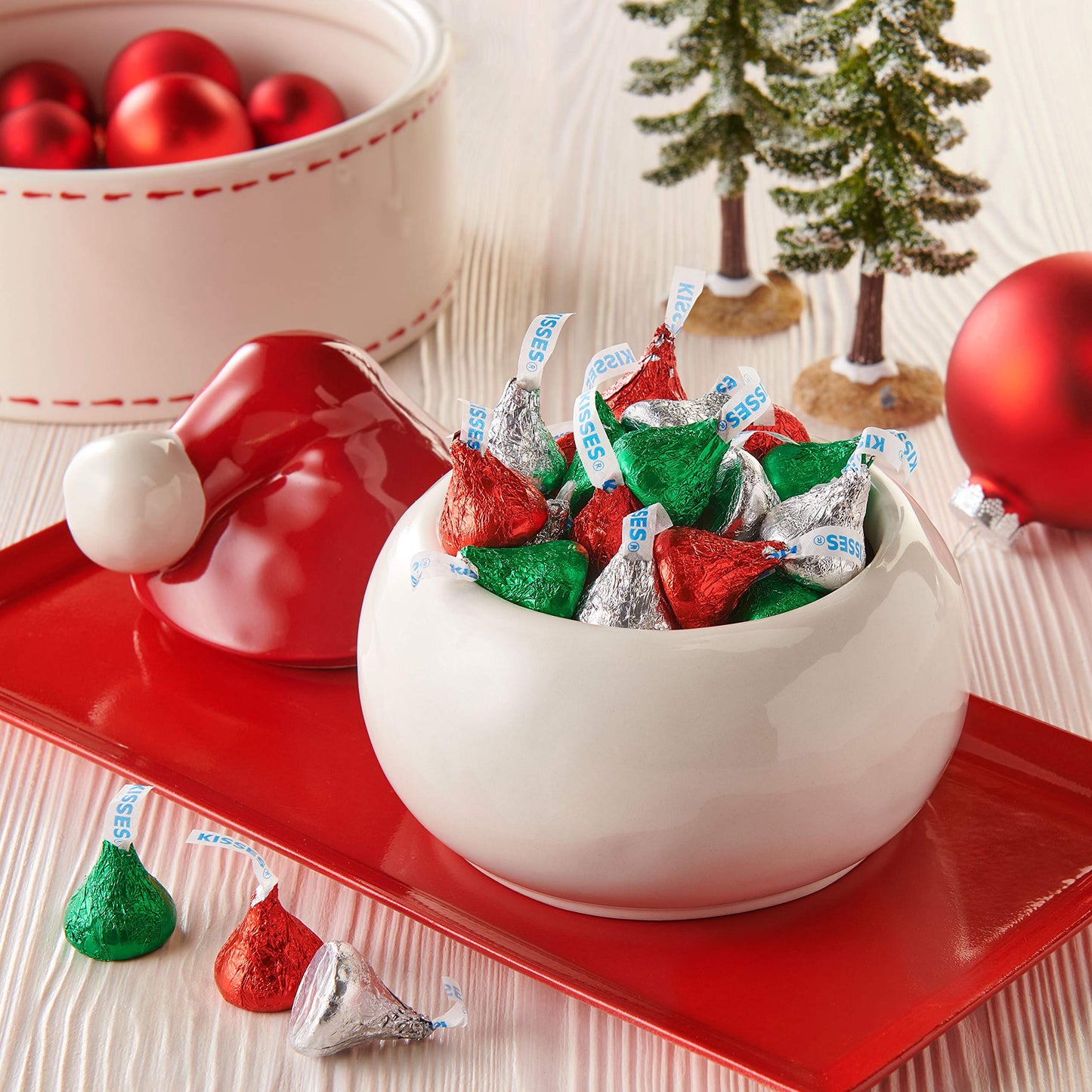 Hershey's Kisses Holiday Milk Chocolates, 11 Oz.