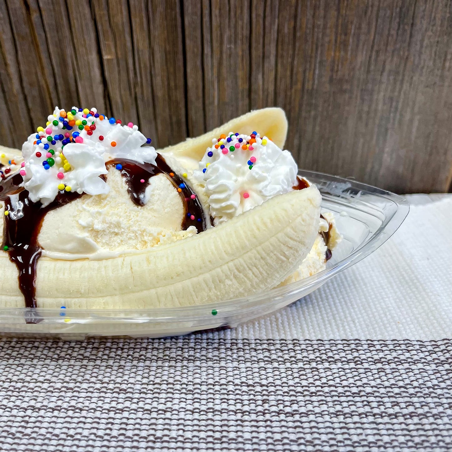 Outside the Box Papers Clear Plastic Banana Split Boats 12 oz.Disposable Dish - Paper Umbrellas - Eco Friendly Plastic Spoons- 16 Each