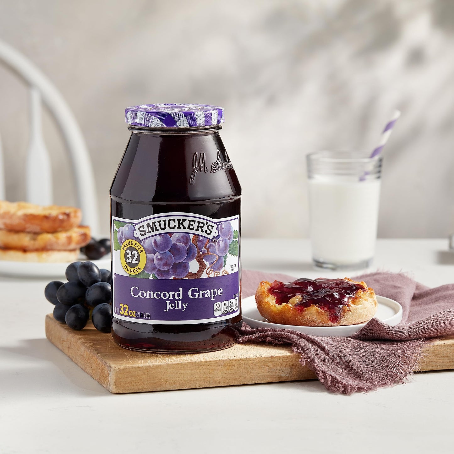 Smucker's Concord Grape Jelly, 32 Ounces