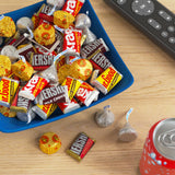 HERSHEY'S Miniatures Assorted Chocolate Candy Party Pack, 30 oz