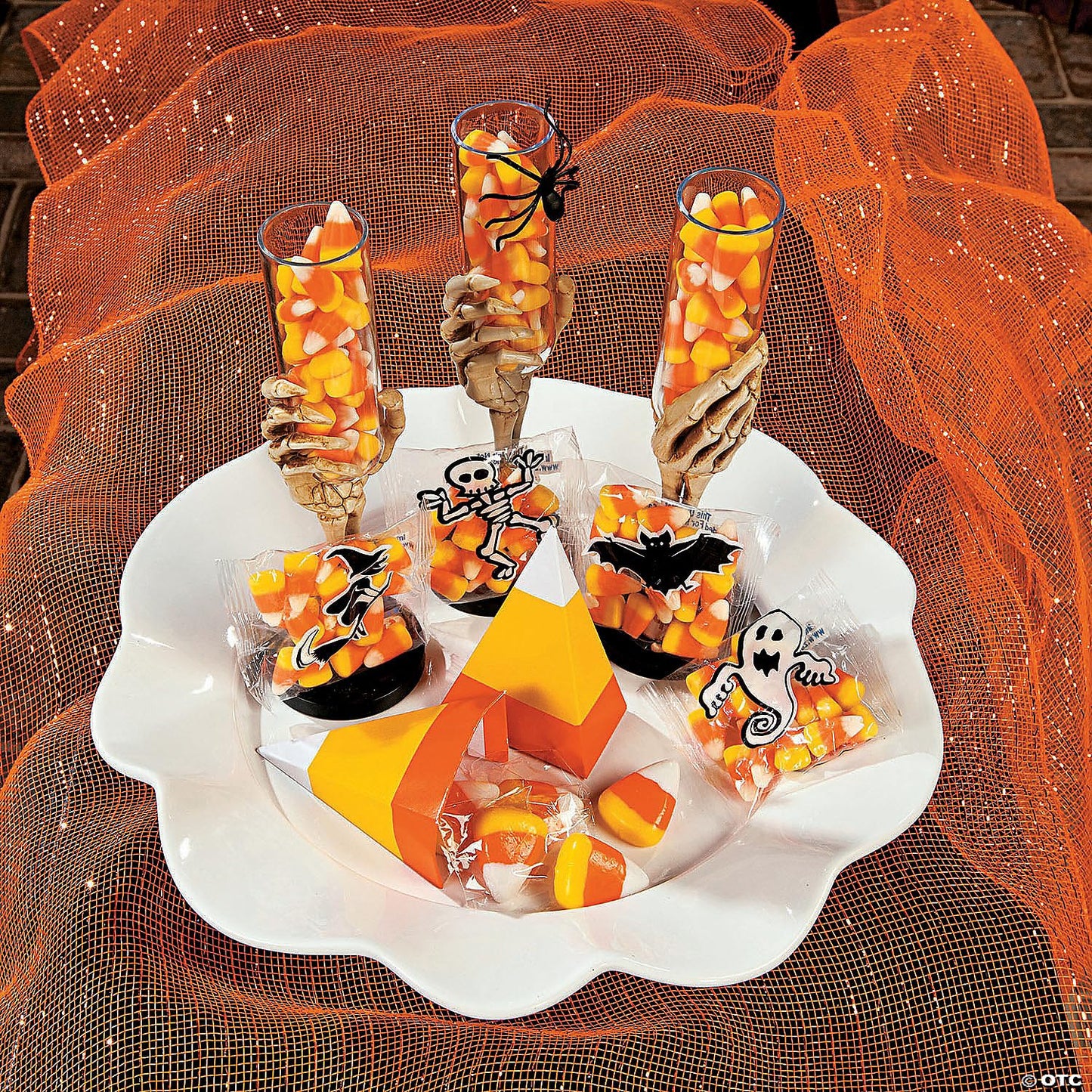 Fun Express Halloween Candy Corn Bulk 32 Individual Packets - Classic Fall Candy Mix Assorted Flavors | 2 Pounds Halloween Treats