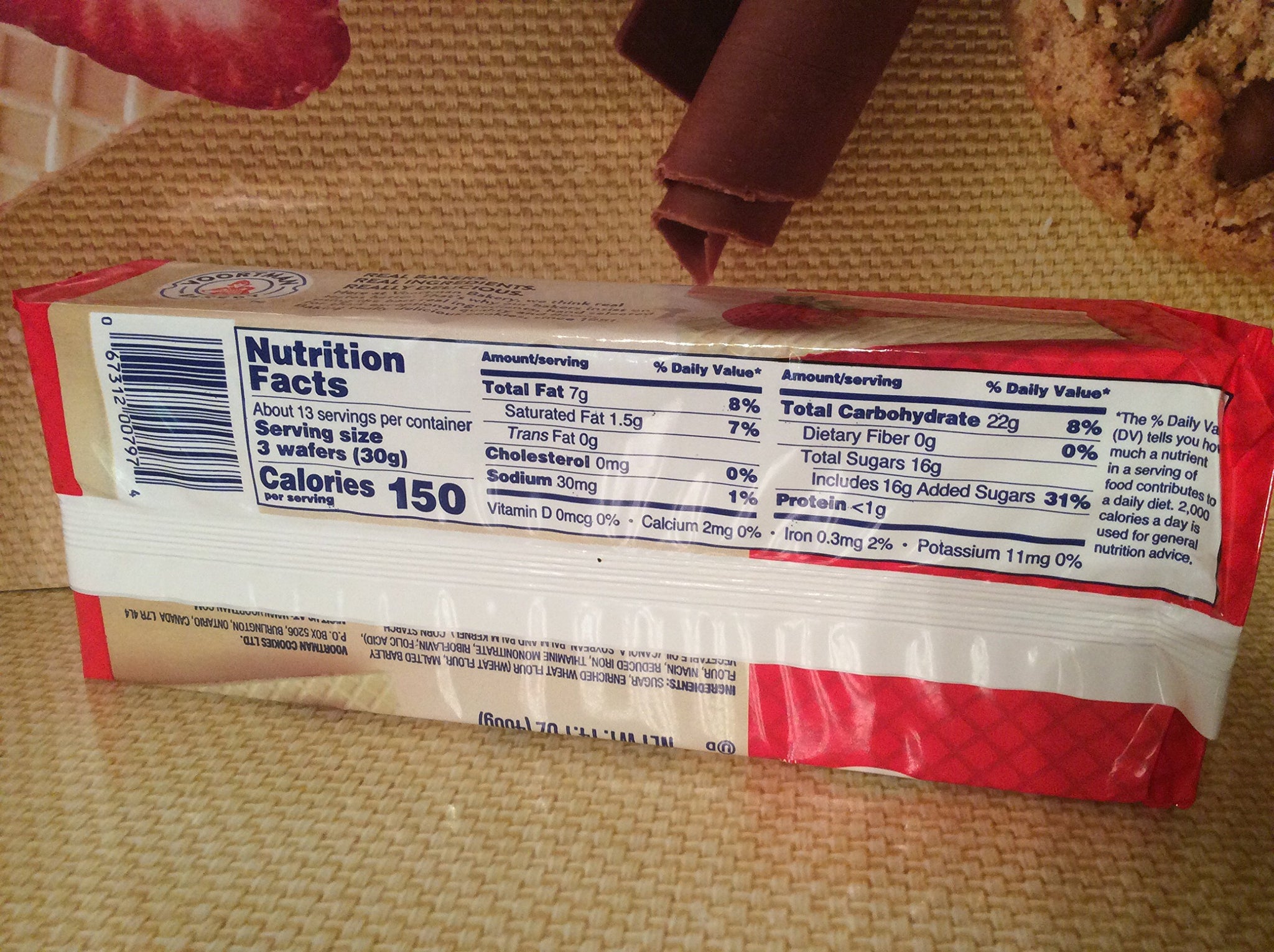Strawberry wafers (4) pack