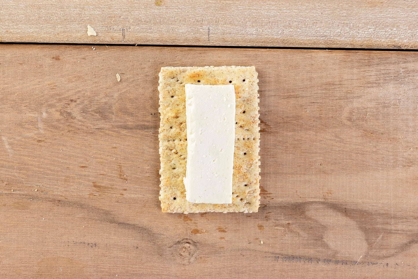 Saltin Noel Wheat Crackers | Grain & Seeds | Delicious & Healthy | 9.73 Oz (Pack of 4)