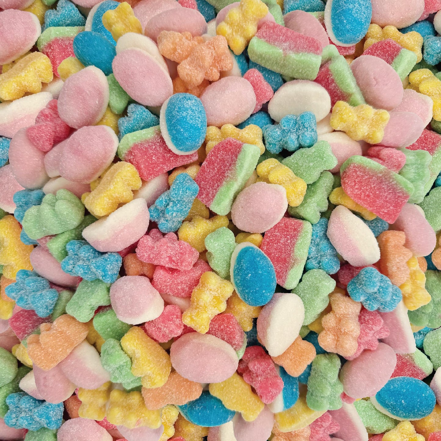 Gummy Candy Mix | 2-Pound Bag | Chewy Candy | Sour Gummi Bears | Puffy Gummies | Watermelon Wedges | Bulk Gummies for Buffets, Party Favors and Goodie