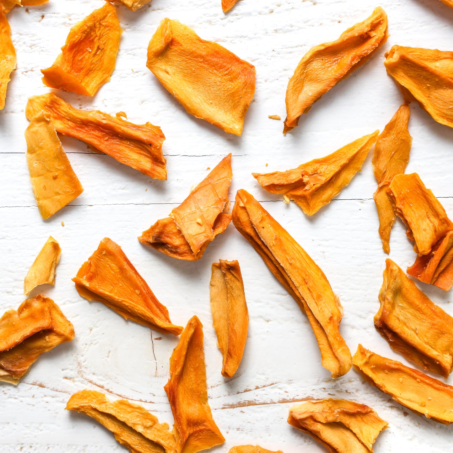 Made In Nature Organic Dried Mangoes, 28 Ounce (Pack of 1) - Vegan Snack, Non-GMO, Unsulfured, Gluten Free, Kosher