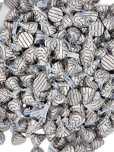Hershey Kisses Hugs, Milk Chocolate with White Creme Candy, Individually Wrapped Candy, Hershey Kisses/Hugs Bulk, Bulk Chocolate Candy 4 lbs /64 oz