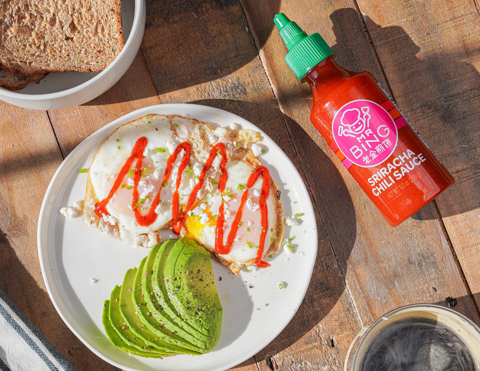 Mr. Bing Sriracha Chili Sauce 18oz | Made with Thai Chilis from Family Owned Farms | Spicy Bold Flavor Perfect For Sauces, Dips, Marinades (18 oz, 1