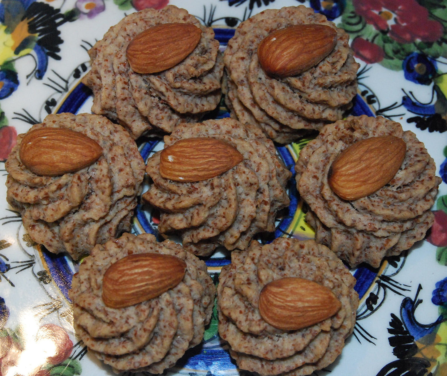 Amygdalota Hand Made Traditional Gluten-free Greek Almond Balls (16 oz)
