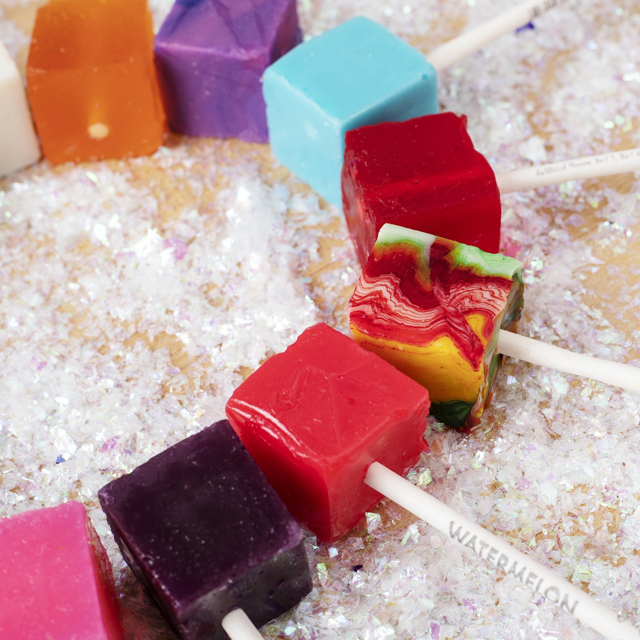 Hard Candy Cube Lollipop Suckers: Individually Wrapped Flavored Sucker Pack by Espeez - Old Fashioned Square Party Pops in Bulk - Cinnamon, 100 Count