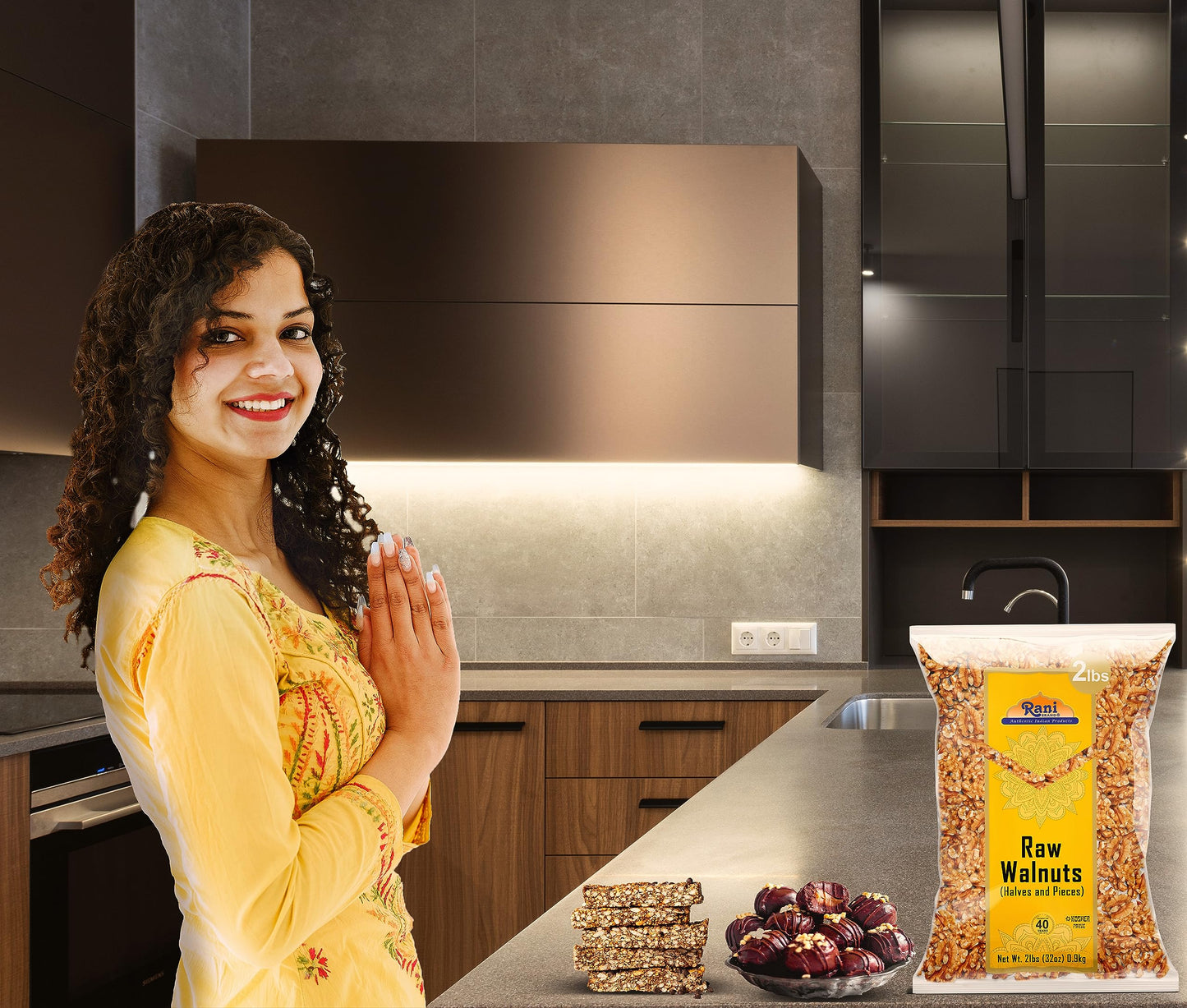 Rani Raw Walnuts, Halves and Pieces 32oz (2lbs)908g ~ All Natural | Vegan | Gluten Friendly | Fresh Product of USA