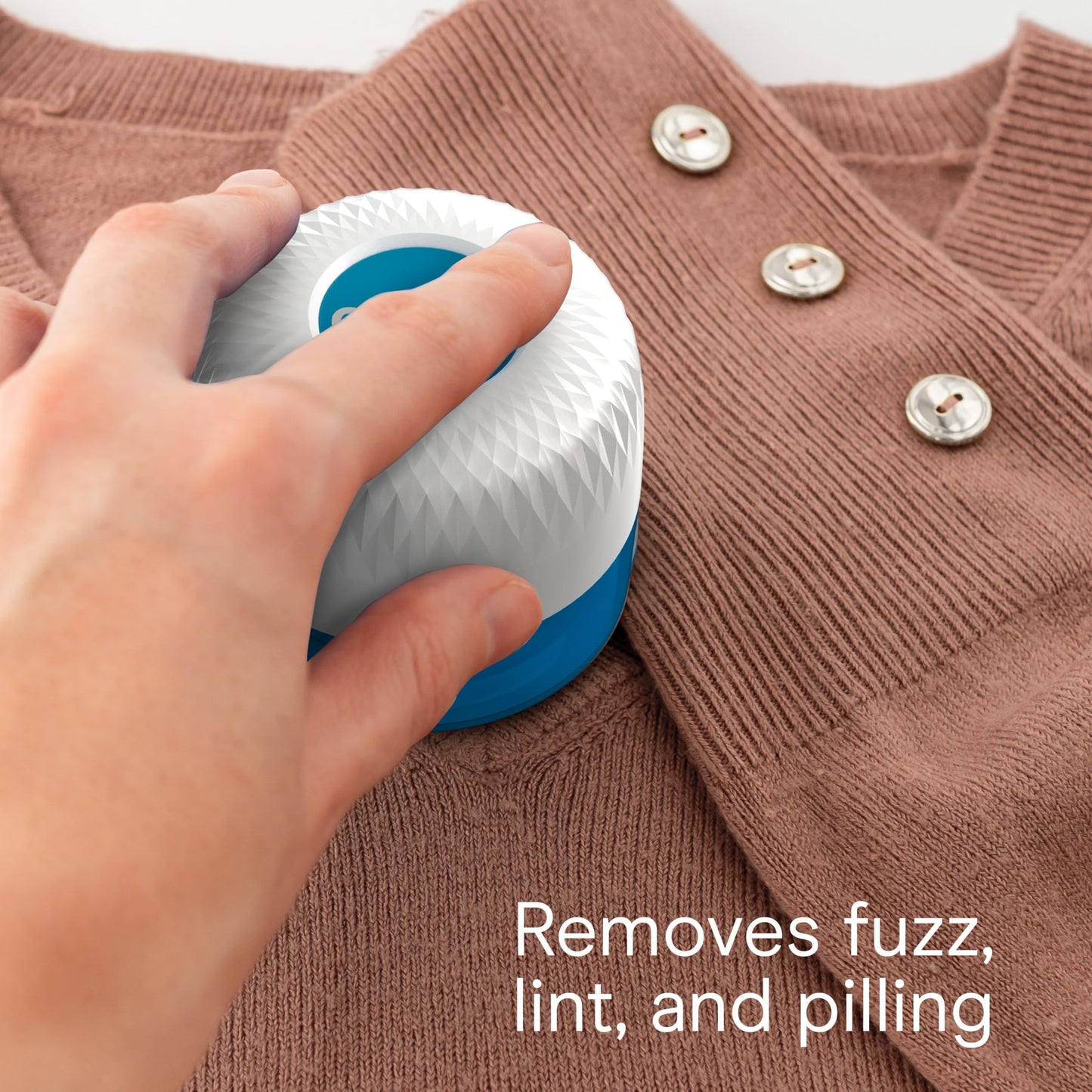 Conair Fabric Shaver, Lint Shaver for Clothing and Furniture Removes Lint, Fuzz, and Pilling, Fabric Pilling Remover with Extra-Large 2.25" Shaving