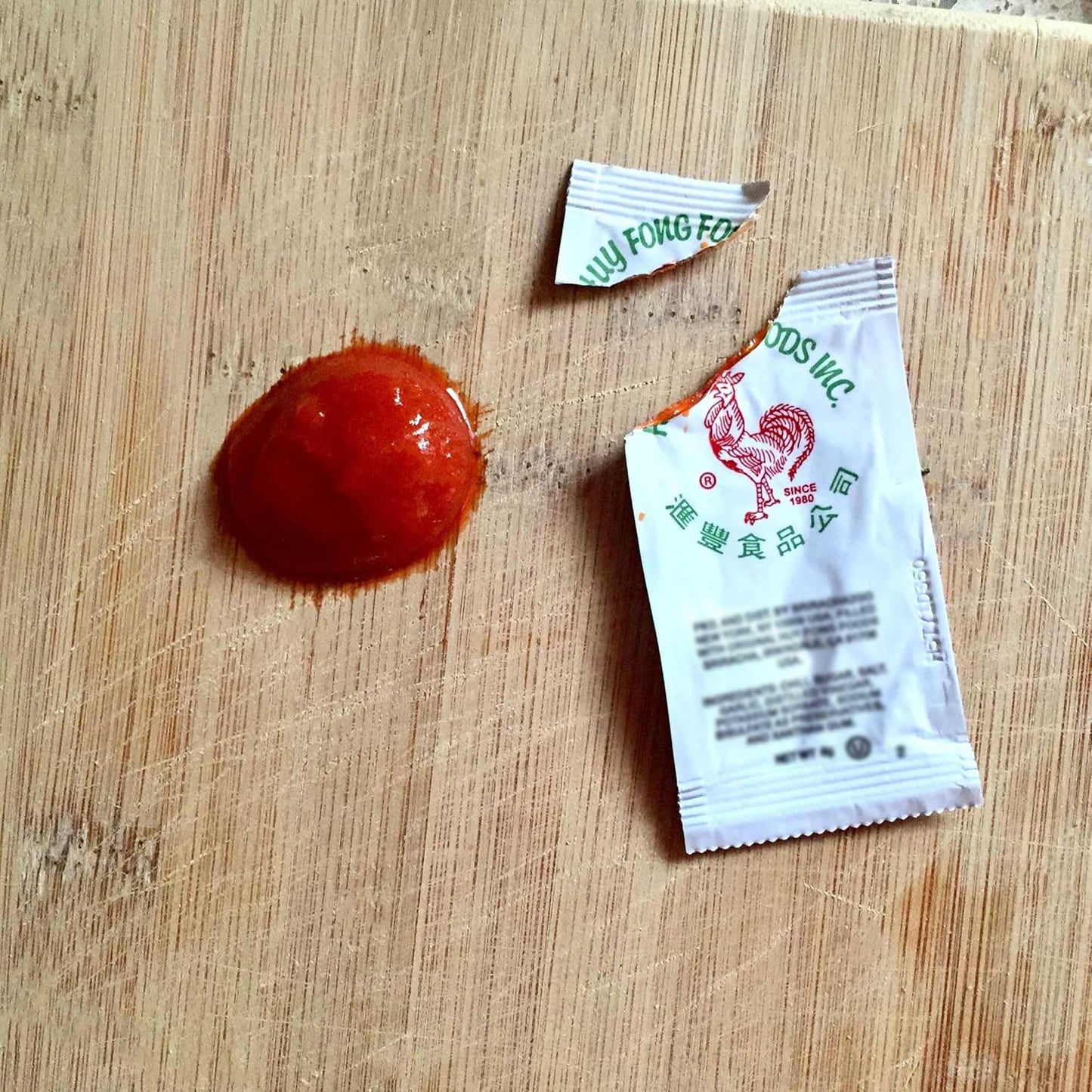 Sriracha2Go - Huy Fong Foods Sriracha Chili Hot Sauce Packets (50-Pack)